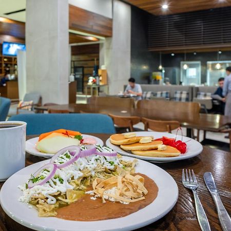 Four Points By Sheraton Monterrey Airport Apodaca المظهر الخارجي الصورة